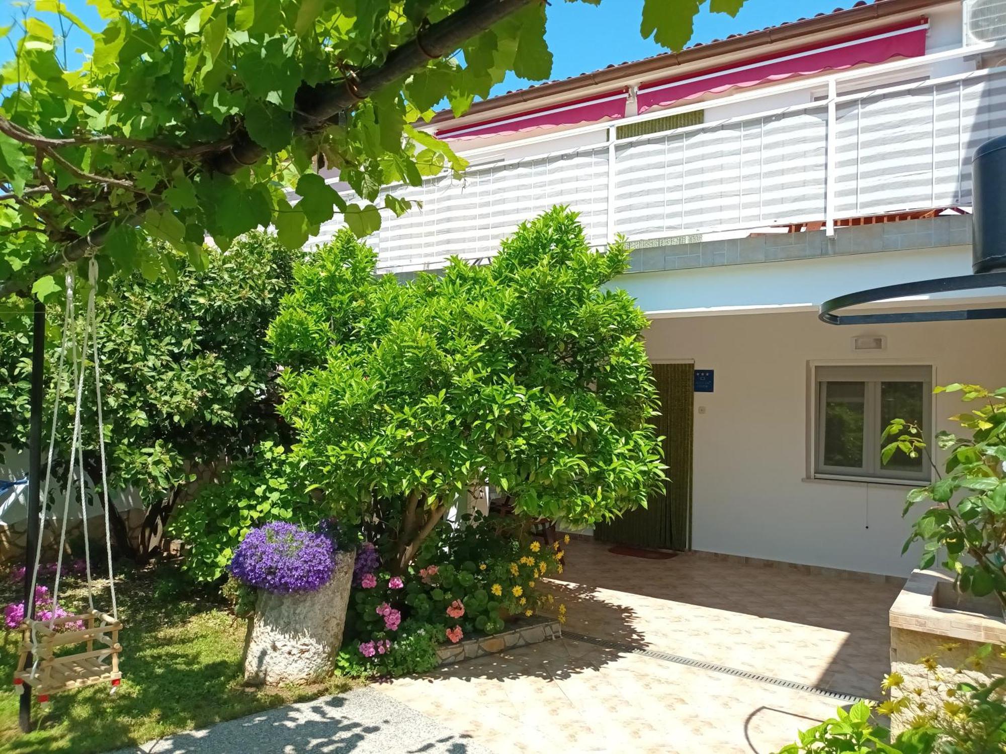 Holiday House Danica バニョレ エクステリア 写真